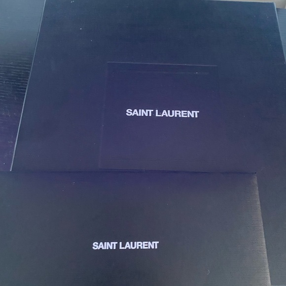 Worn once for 5 hours owned for 2 months - Picture 8 of 8